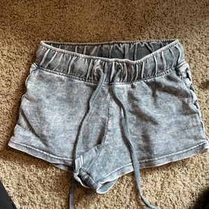 Brand is vanilla star and they are a size xs